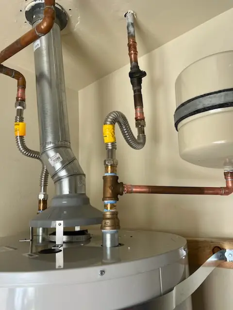 Water heater installation and plumbing repair in Coventry Square